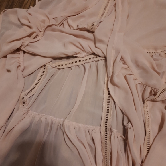 TORRID / 1X / Chiffon Blush Lace Up Side Tank Top - Picture 4 of 10